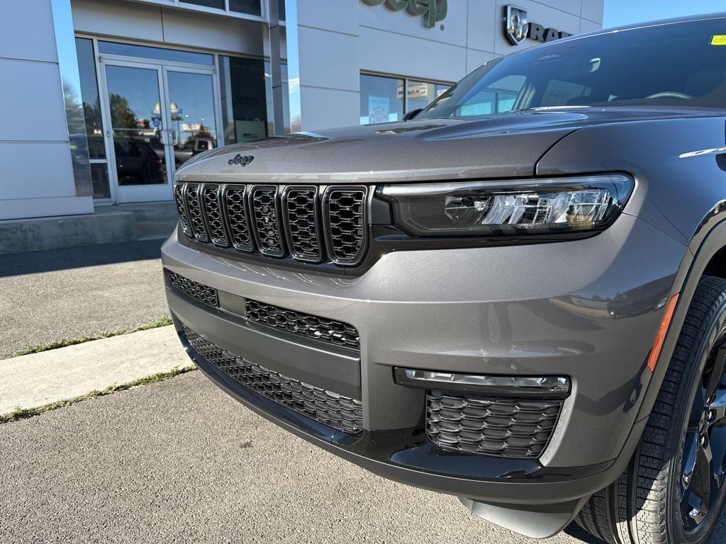 new 2025 Jeep Grand Cherokee L car, priced at $49,571