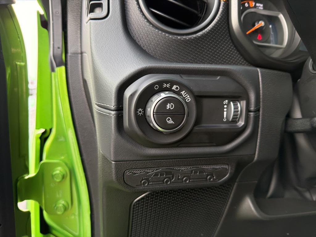 new 2026 Jeep Gladiator car, priced at $54,265