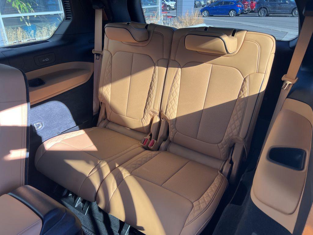 used 2024 Jeep Grand Cherokee L car, priced at $50,667