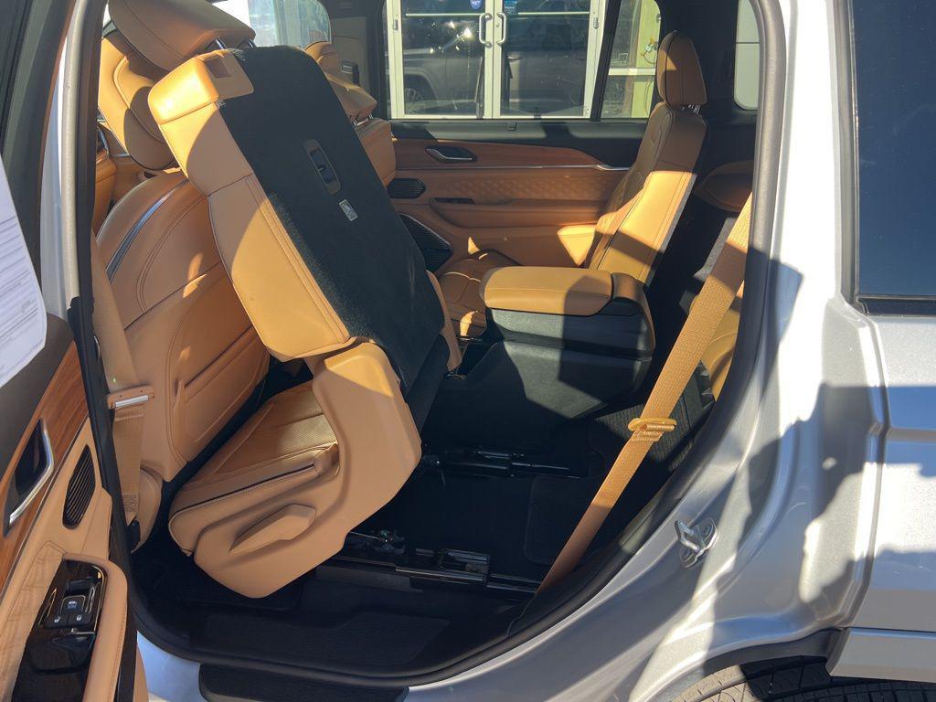 used 2024 Jeep Grand Cherokee L car, priced at $50,667