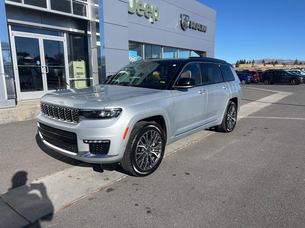 used 2024 Jeep Grand Cherokee L car, priced at $50,667
