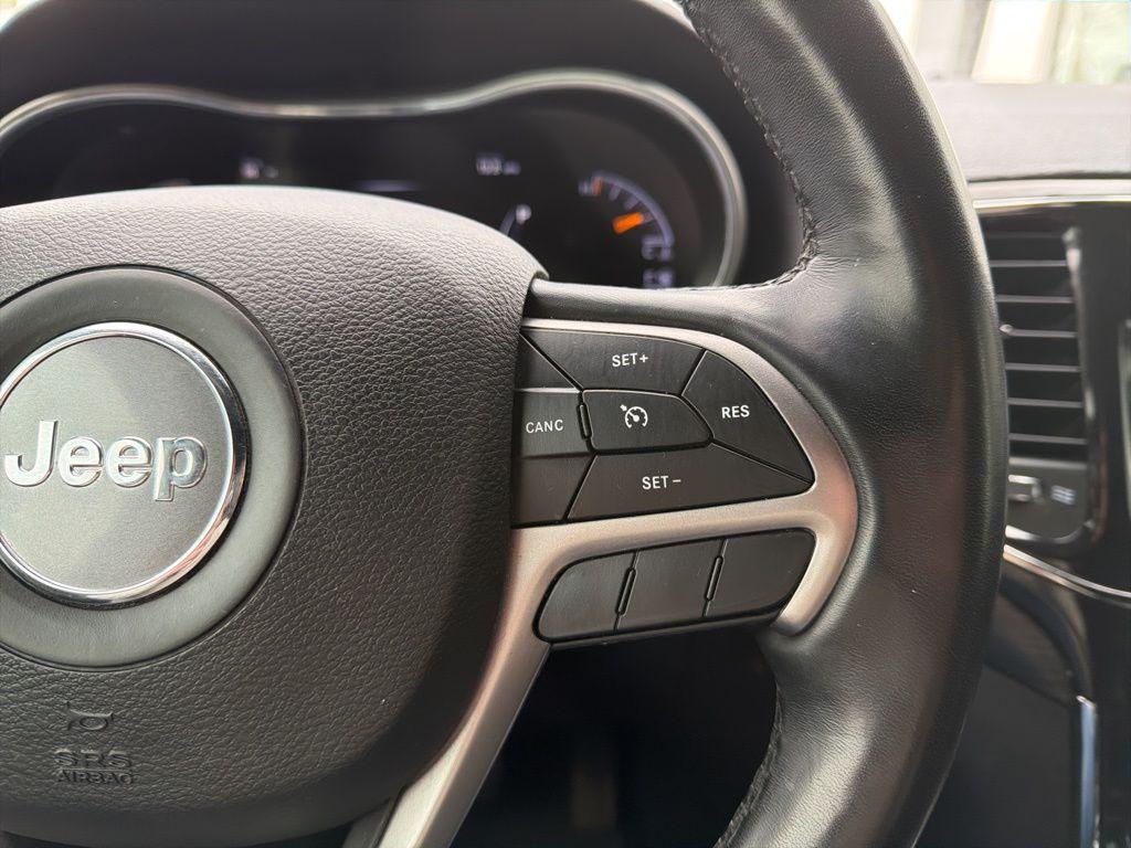 used 2021 Jeep Grand Cherokee car, priced at $20,990