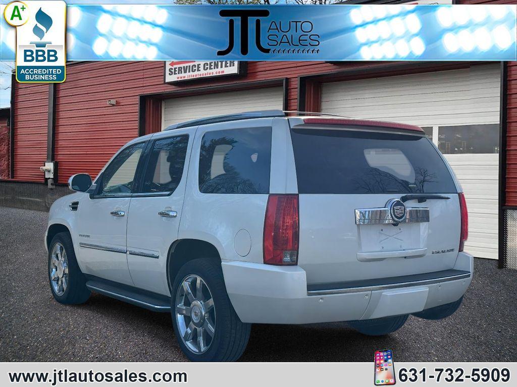 used 2014 Cadillac Escalade car, priced at $19,790