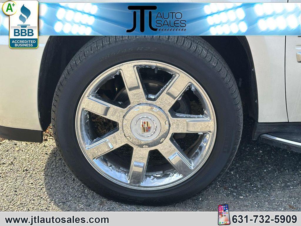 used 2014 Cadillac Escalade car, priced at $19,790