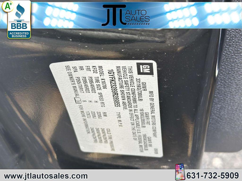 used 2009 Cadillac Escalade car, priced at $14,766