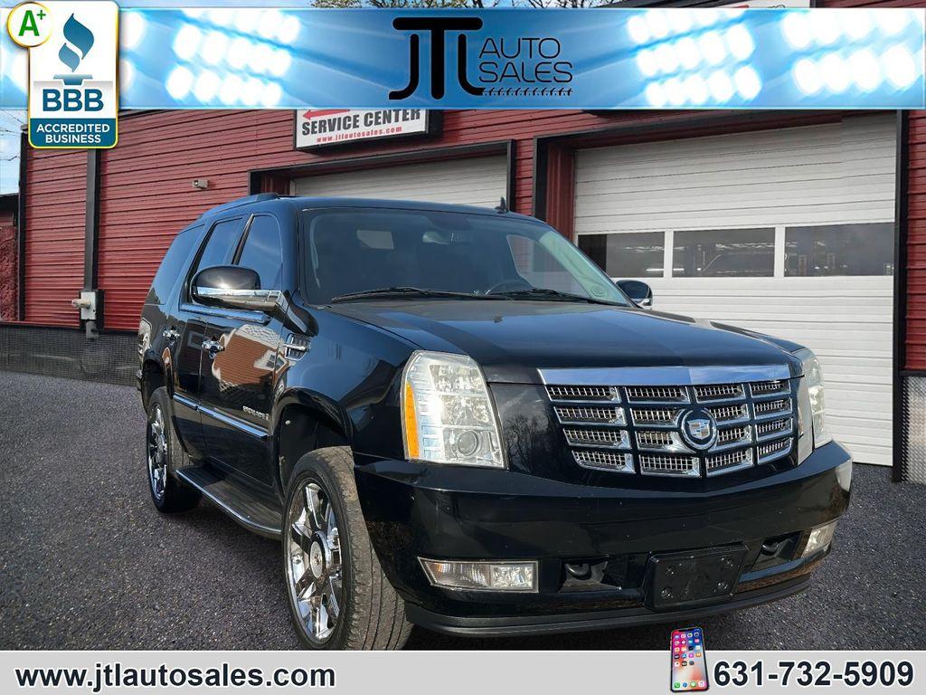 used 2009 Cadillac Escalade car, priced at $14,766
