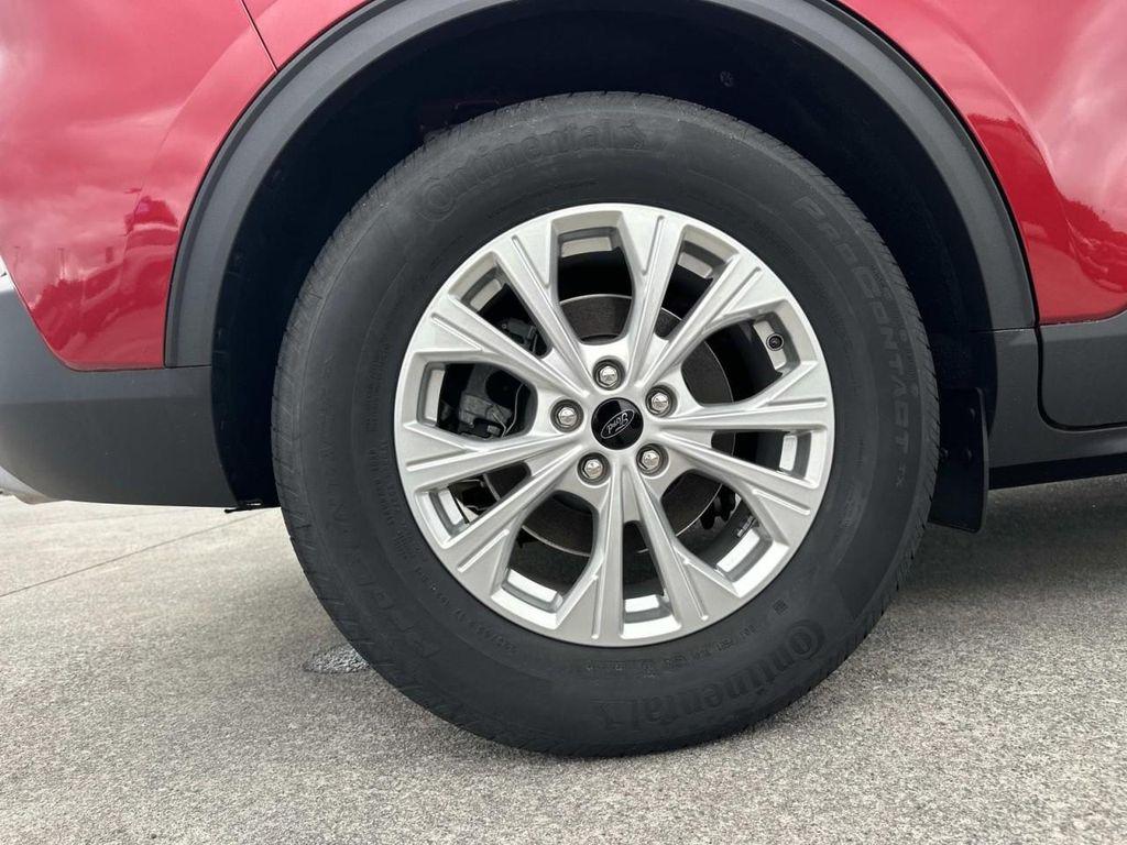 used 2025 Ford Escape car, priced at $25,891