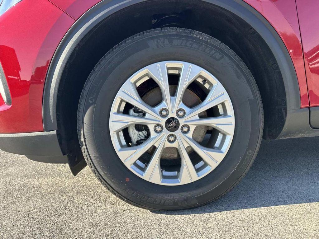 new 2026 Ford Escape car, priced at $29,038