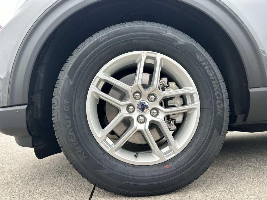 new 2026 Ford Explorer car, priced at $40,825