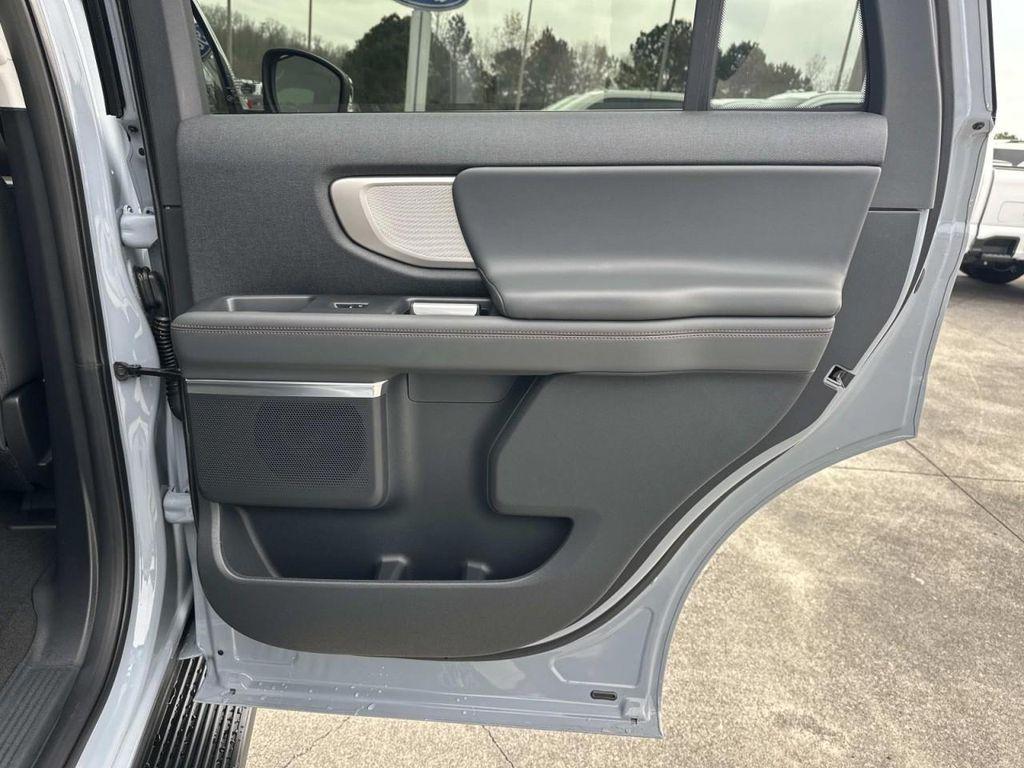 new 2025 Ford Expedition car, priced at $66,940