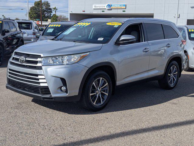 used 2019 Toyota Highlander car, priced at $24,999