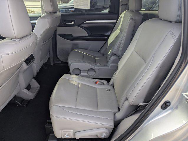 used 2019 Toyota Highlander car, priced at $24,999