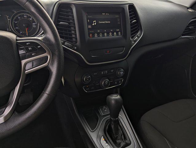 used 2019 Jeep Cherokee car, priced at $17,999