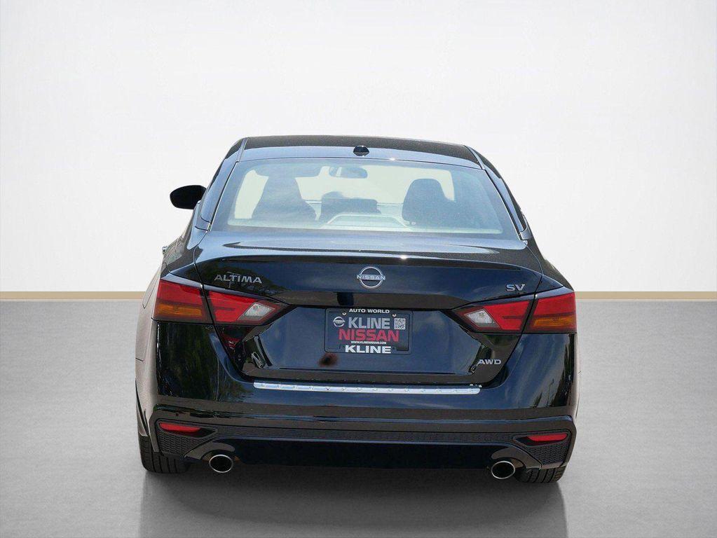 used 2023 Nissan Altima car, priced at $24,679