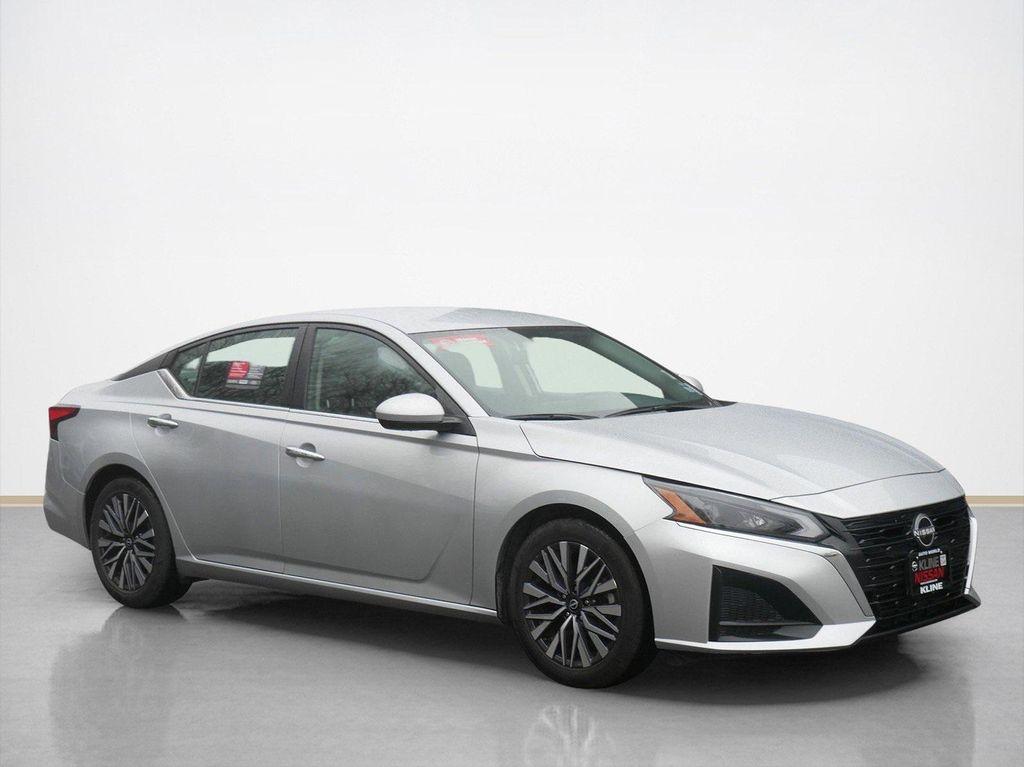 used 2023 Nissan Altima car, priced at $18,969