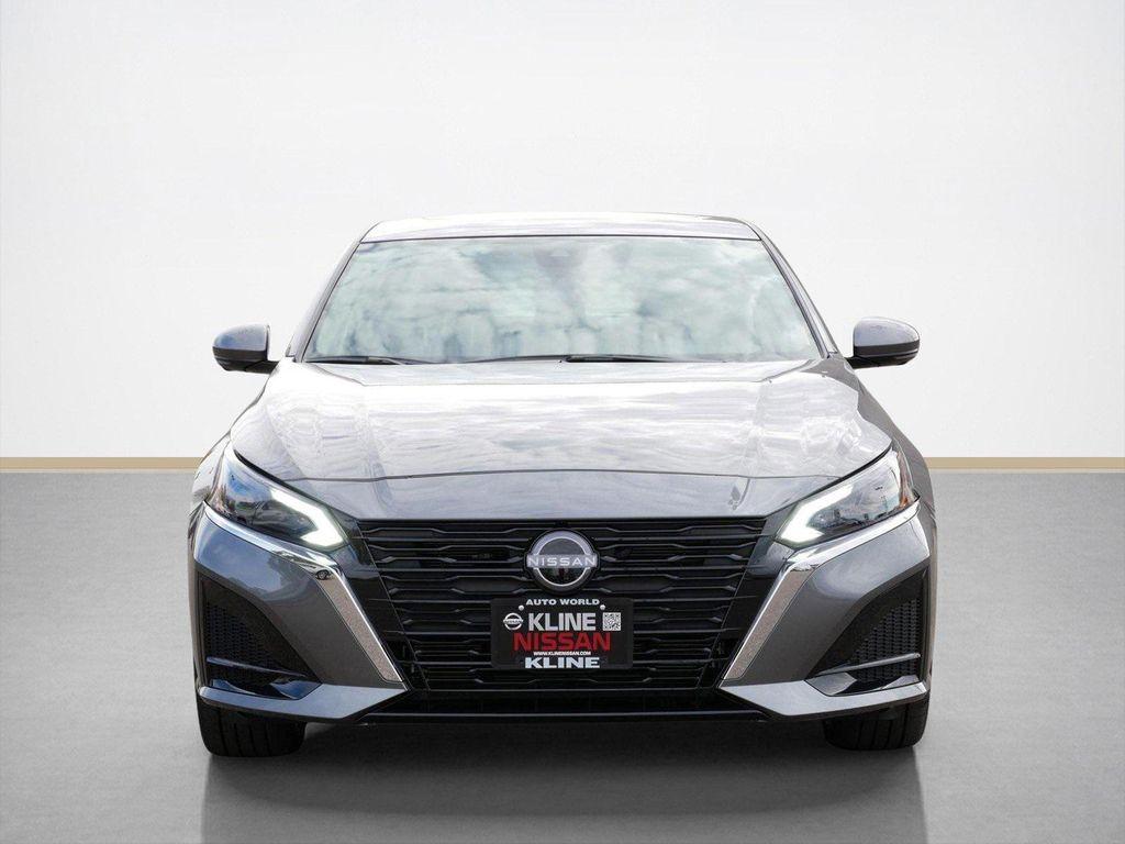 new 2025 Nissan Altima car, priced at $35,082