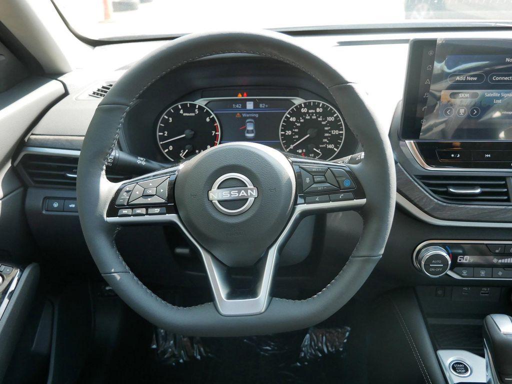 new 2025 Nissan Altima car, priced at $35,082