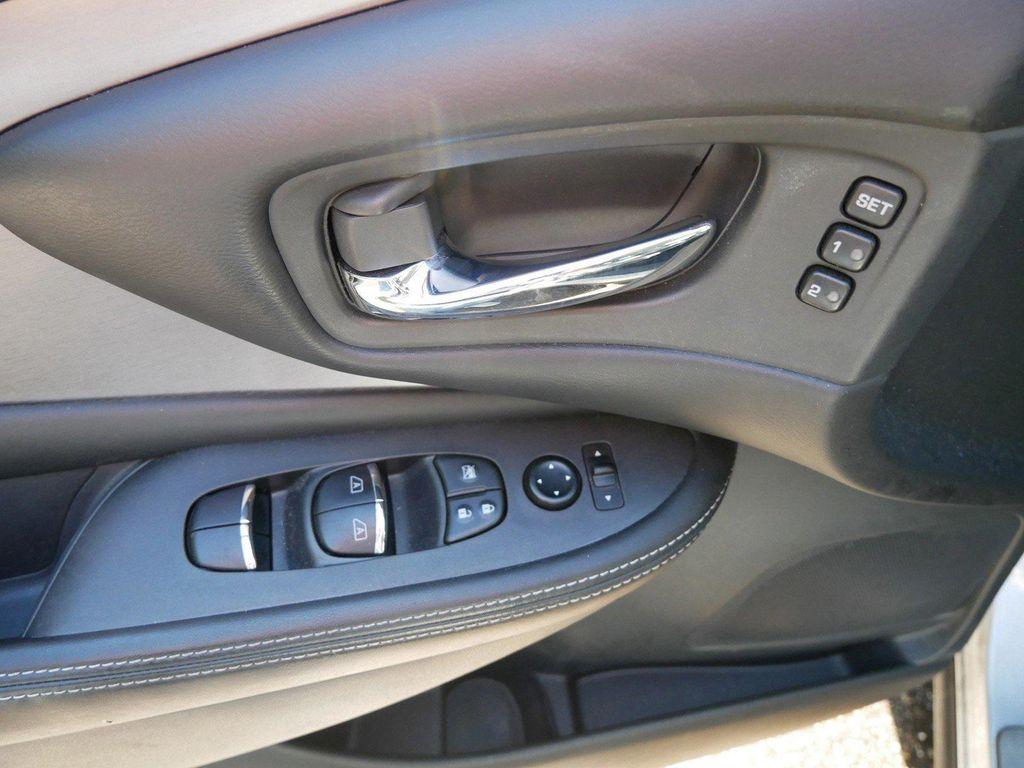 used 2023 Nissan Murano car, priced at $25,869