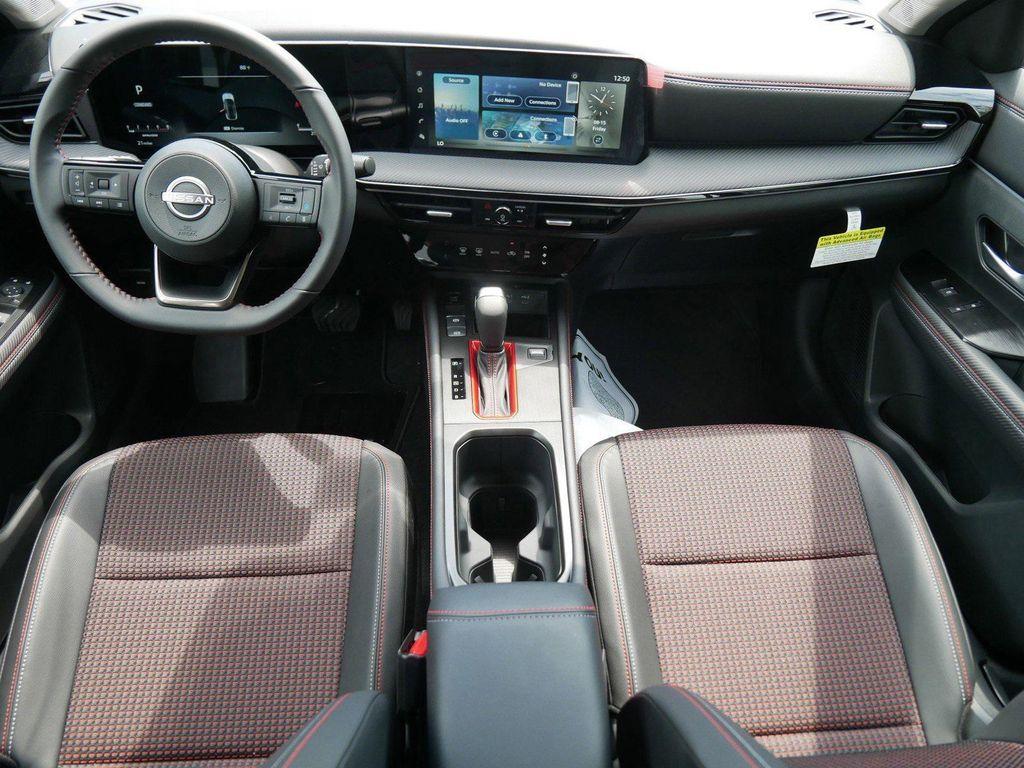 new 2025 Nissan Kicks car, priced at $27,032