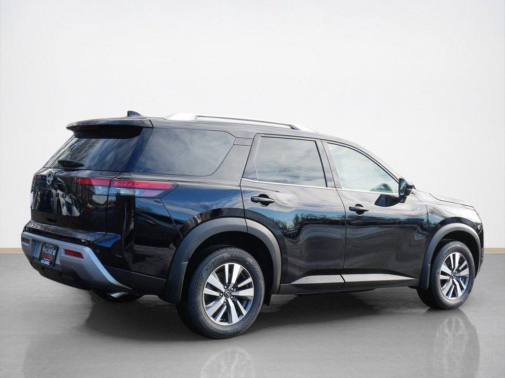 new 2025 Nissan Pathfinder car, priced at $38,461