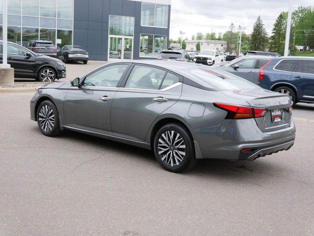 used 2023 Nissan Altima car, priced at $24,679
