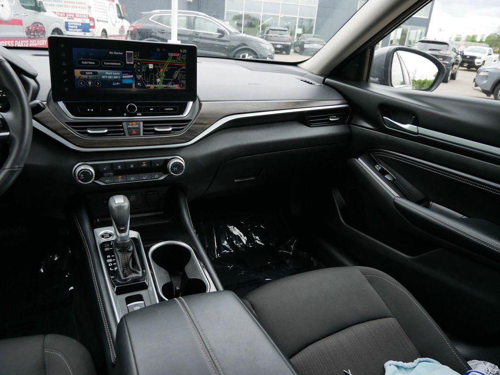 used 2023 Nissan Altima car, priced at $24,679
