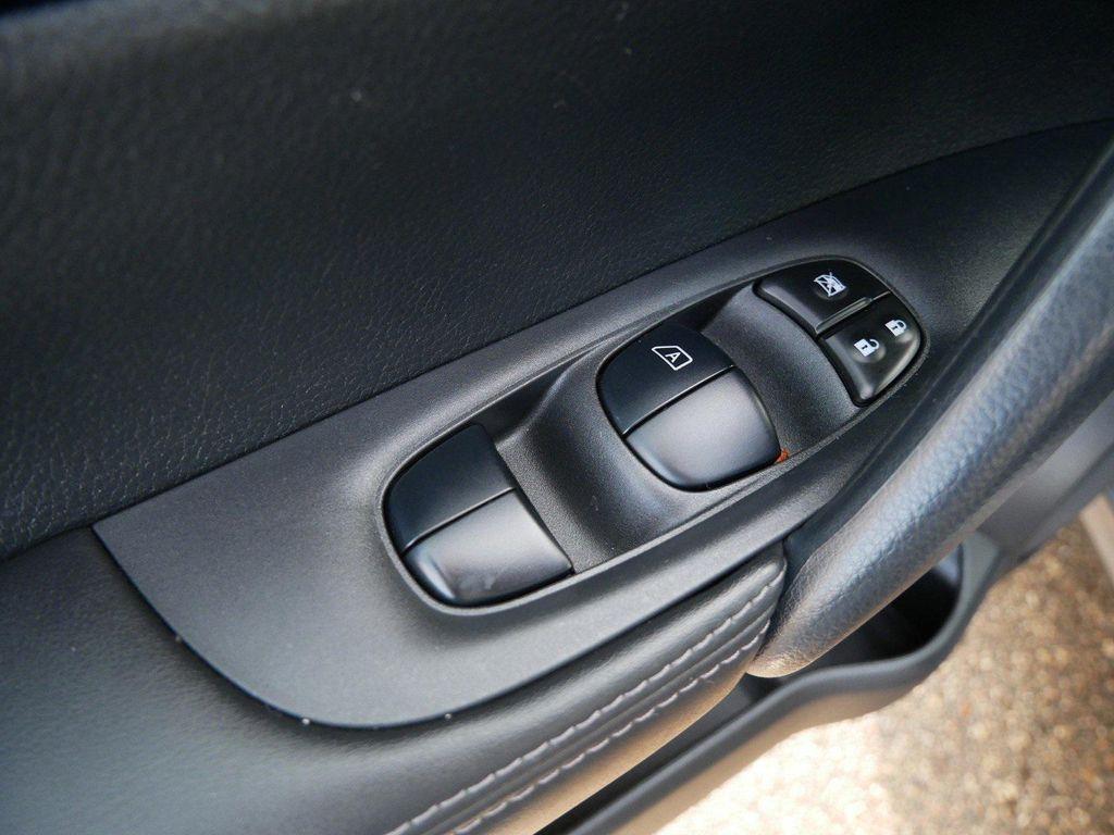 used 2022 Nissan Rogue Sport car, priced at $22,969