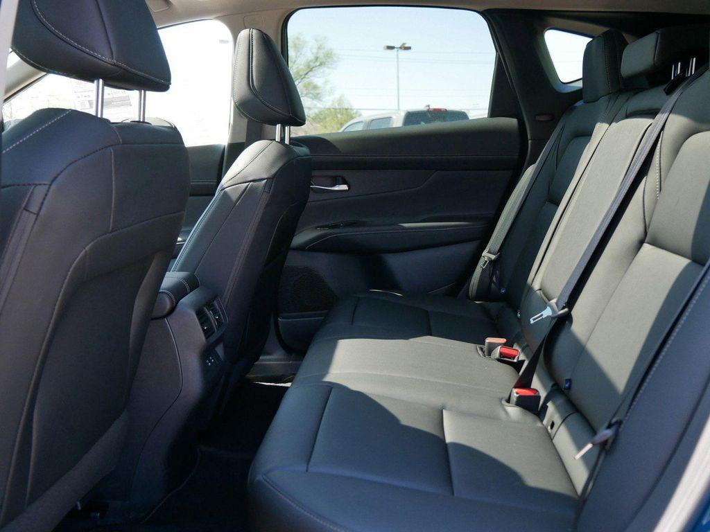 new 2025 Nissan Murano car, priced at $40,311