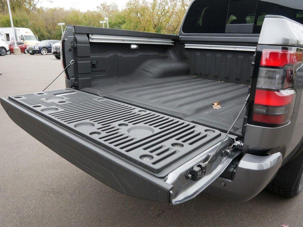 new 2026 Nissan Frontier car, priced at $41,988