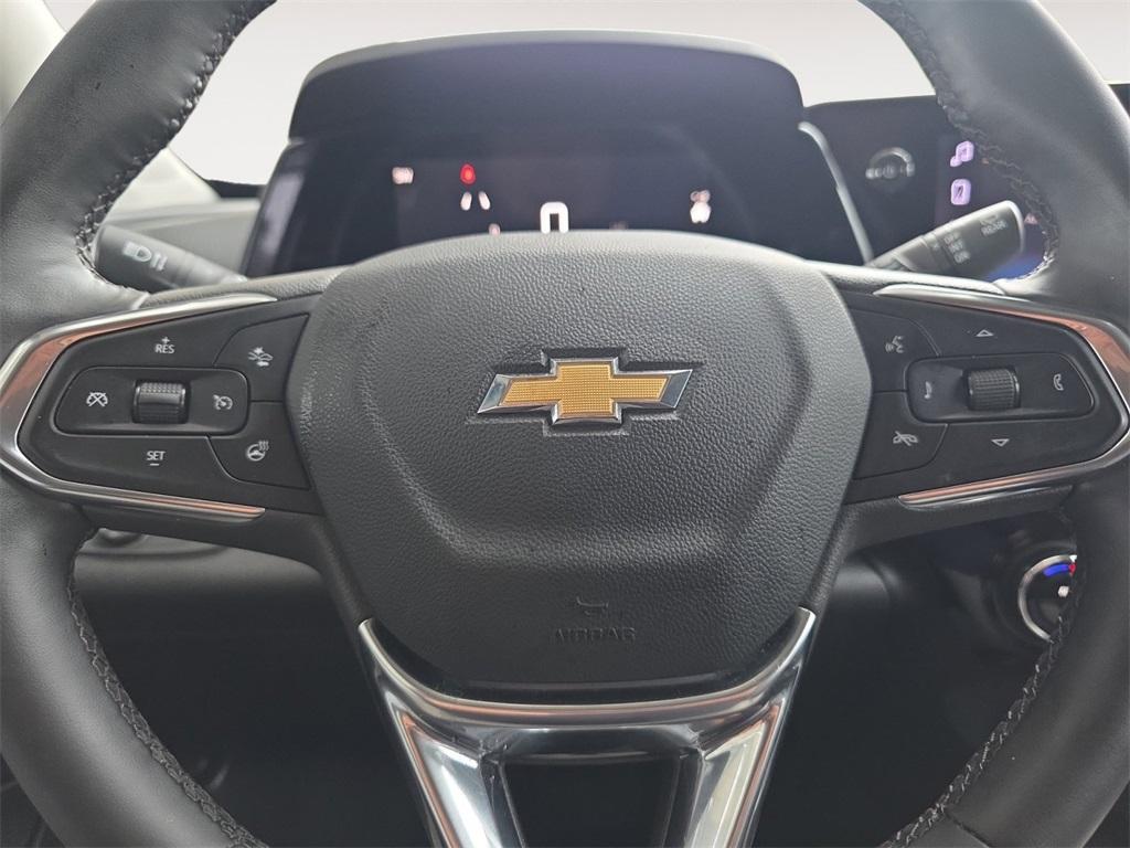 used 2025 Chevrolet Trax car, priced at $19,991