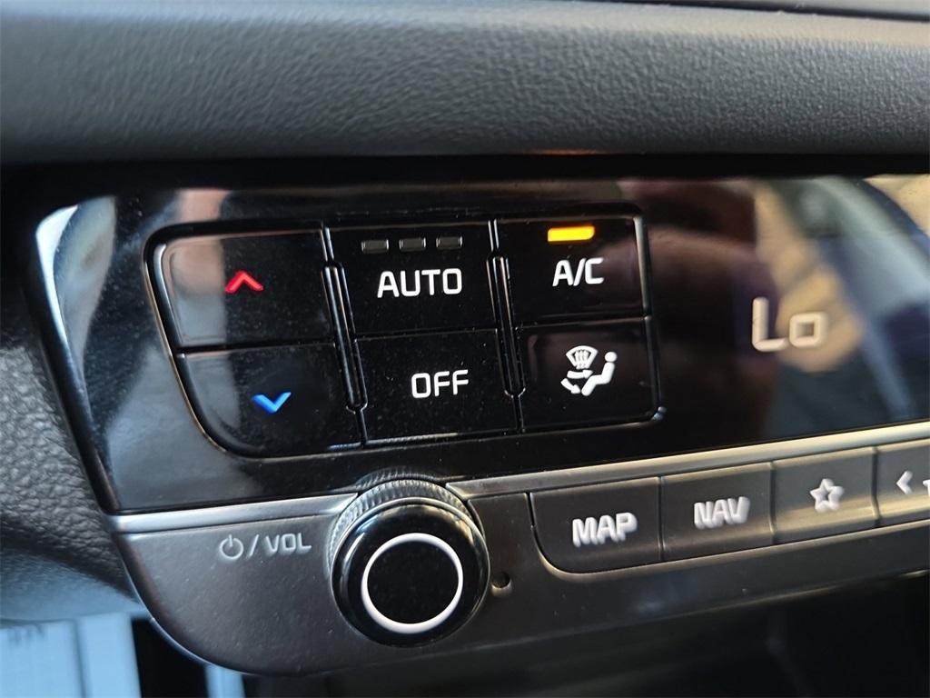 used 2025 Kia Seltos car, priced at $25,291