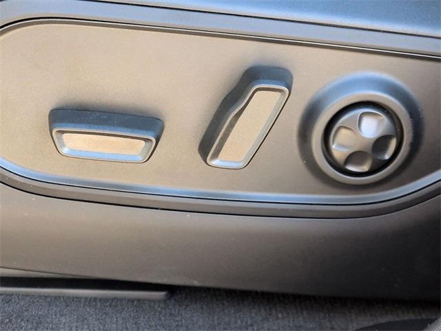 new 2026 Jeep Grand Cherokee L car, priced at $47,981