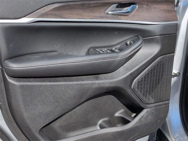 new 2026 Jeep Grand Cherokee L car, priced at $47,981