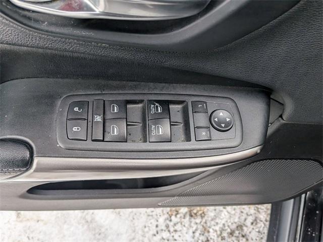 used 2021 Jeep Cherokee car, priced at $14,995