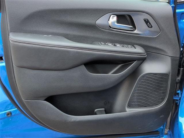 new 2026 Chrysler Pacifica car, priced at $44,475