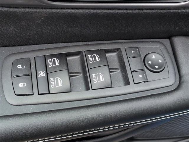 new 2026 Chrysler Pacifica car, priced at $44,475