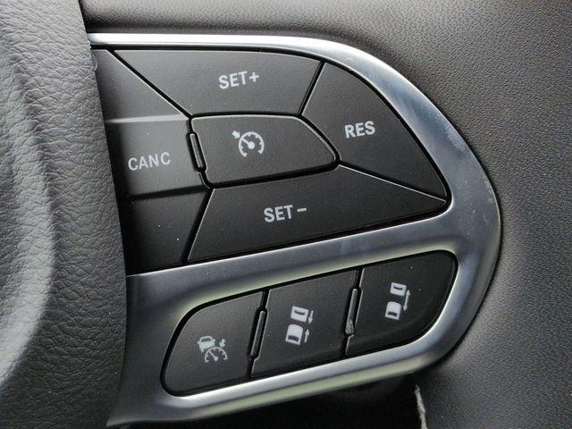 new 2026 Chrysler Pacifica car, priced at $43,975