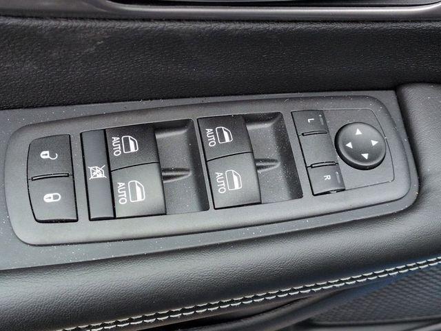 new 2026 Chrysler Pacifica car, priced at $43,975