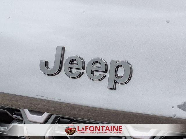 new 2026 Jeep Grand Cherokee car, priced at $44,047