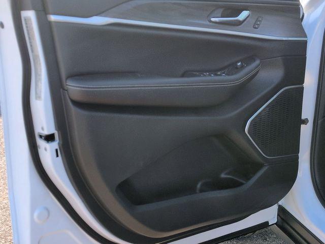 new 2026 Jeep Grand Cherokee car, priced at $47,816