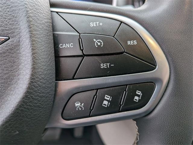 used 2024 Chrysler Pacifica car, priced at $26,995