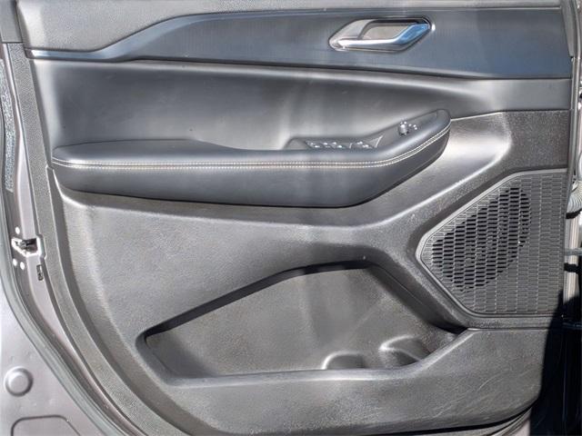 used 2023 Jeep Grand Cherokee L car, priced at $25,500