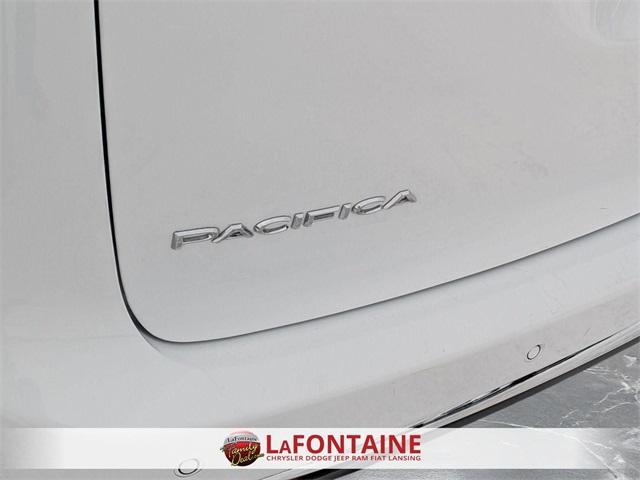 used 2024 Chrysler Pacifica car, priced at $29,100