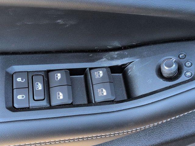 new 2026 Jeep Grand Cherokee car, priced at $48,716