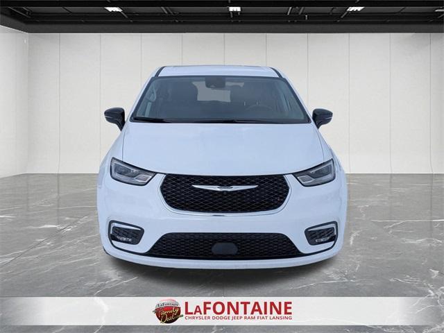used 2024 Chrysler Pacifica car, priced at $28,400