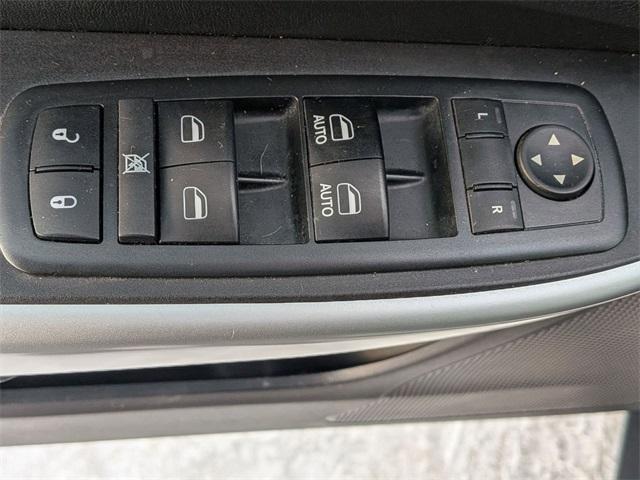 used 2018 Jeep Cherokee car, priced at $16,995