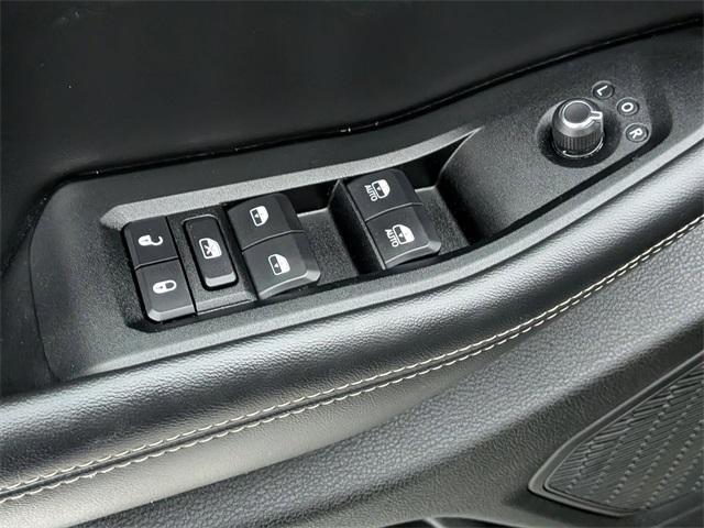 used 2024 Jeep Grand Cherokee L car, priced at $28,200