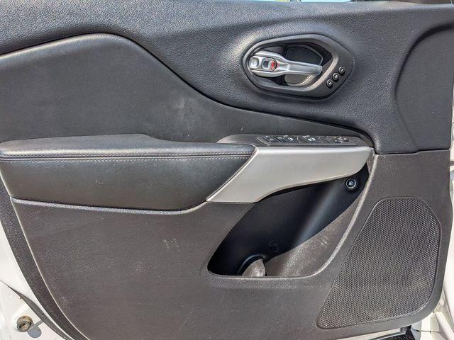 used 2018 Jeep Cherokee car, priced at $14,300