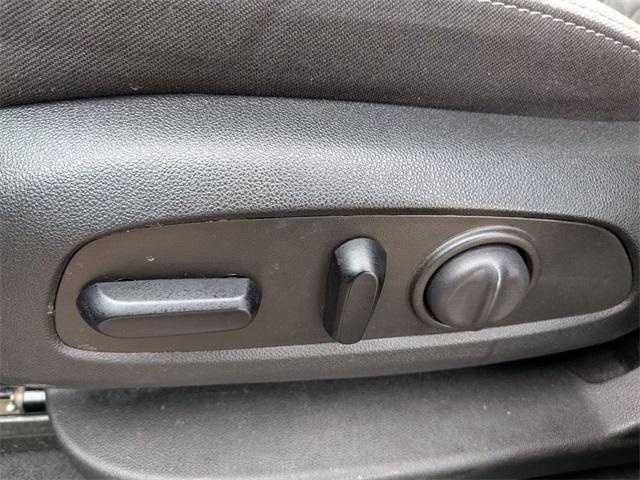 used 2023 Chevrolet Equinox car, priced at $17,500