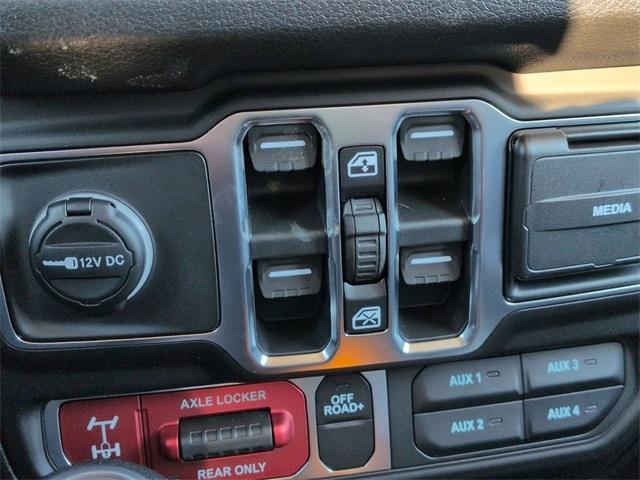 new 2026 Jeep Gladiator car, priced at $47,900